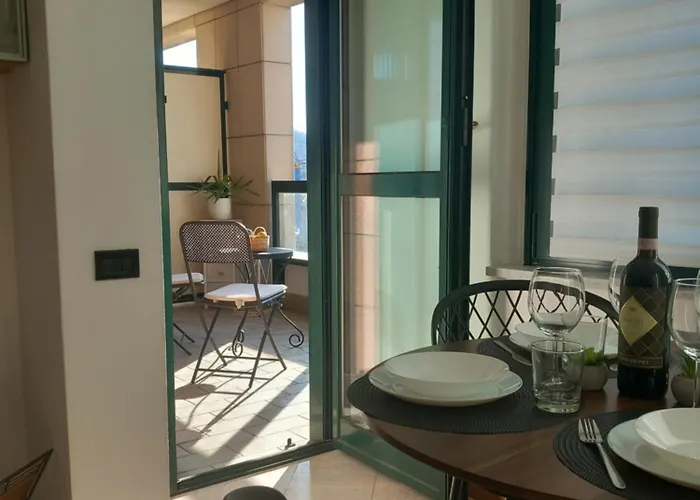 Bilocale Con Terrazzo E Box Auto Su Richiesta